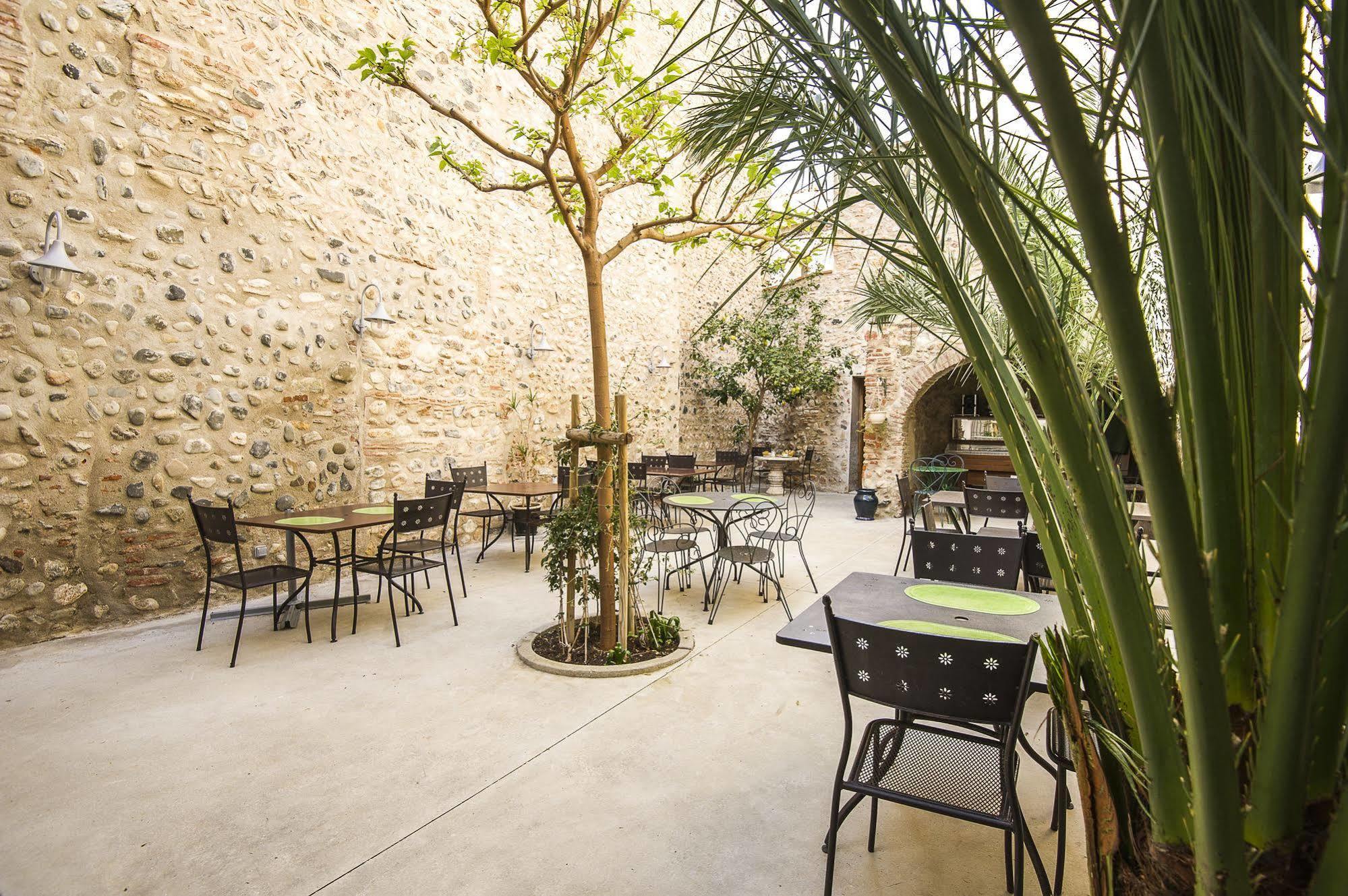 ריווזאלט Hotel" La Tour De L'Horloge " מראה חיצוני תמונה